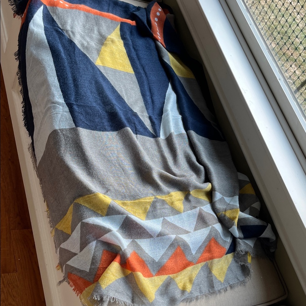Geometric Pattern Scarf Wrap in Navy, Gray, Yellow & Orange NEW - Picture 3 of 7
